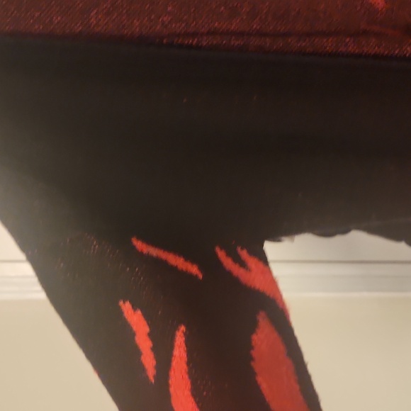 Sweater - Picture 2 of 3